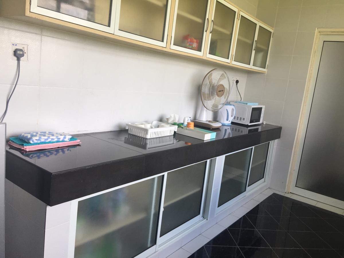 Lägenhet på 77 m² i Kianggeh, med 3 sovrum och 2 badrum  Bandar Seri Begawan Exteriör bild