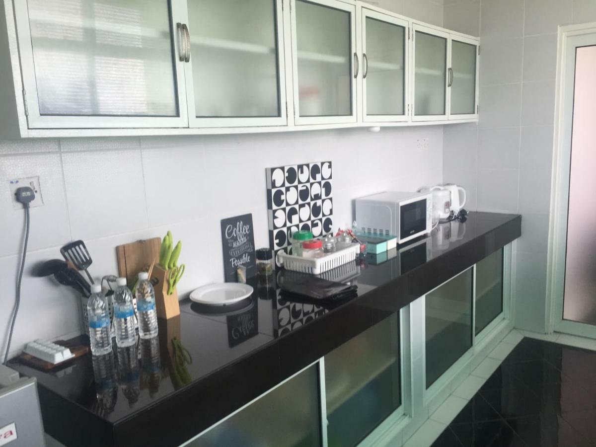 Lägenhet på 77 m² i Kianggeh, med 3 sovrum och 2 badrum  Bandar Seri Begawan Exteriör bild